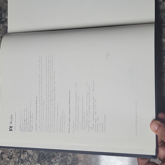 Illustrated Essentials in Orthopedic Physical Assessment Ronald C Evans 1994 har - Picture 3 of 6